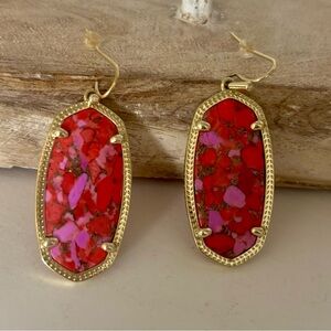 Kendra Scott Elle earrings.